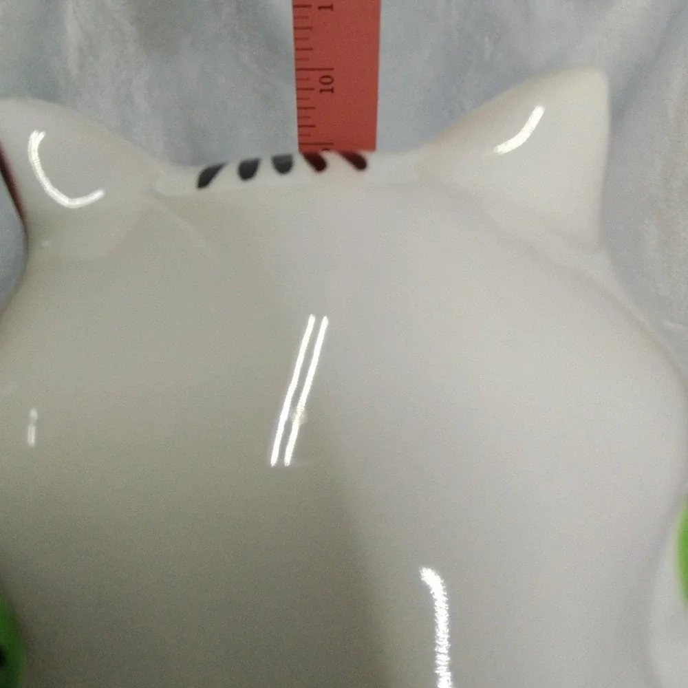 Vintage Ceramic Cat Cookie Jar‎ Taiwan White Cat w Mouse Yarn 1980s
